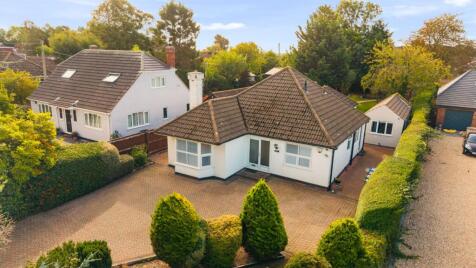 Humberston Avenue, Humberston, North E Lincolnshire, DN36