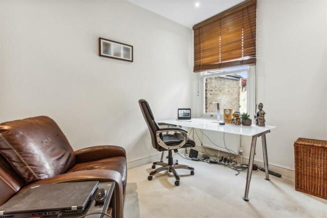 For Sale_Fielding road W4