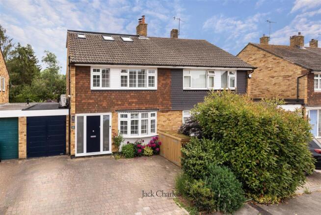 5-bed semi-detached on Ashden Walk, Tonbridge, £735,000