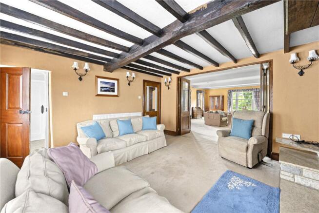 4 bed Detached for sale Image 4