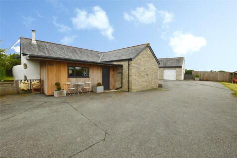 Trenerth Road, Leedstown, Hayle, Cornwall
