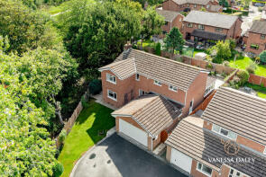 24, Greenacres, Preston PR2 7DA