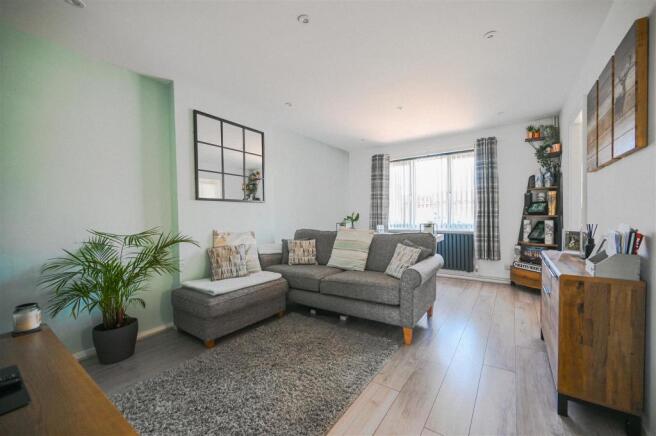 Lounge / Dining Room