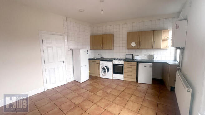 Kitchen / lounge