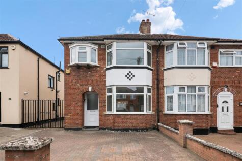 Sedgwick Avenue, Hillingdon