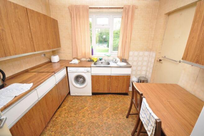 72 Water Street, Kidwelly, Carmarthen SA17 5BZ Photo 4