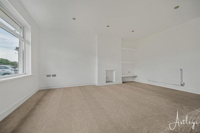 Lounge/Kitchen