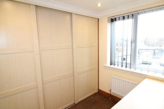 DRESSING ROOM