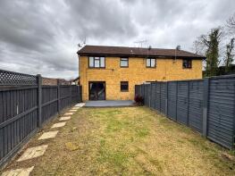 12, Benton Close, Witham CM8 1JT
