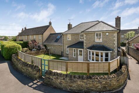 Century Close, Cirencester, Gloucestershire, GL7