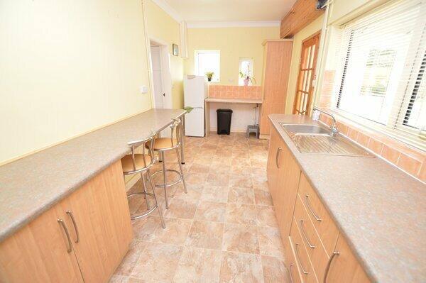 breakfast/kitchen