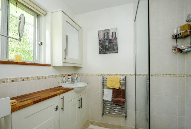 Ensuite Shower Room