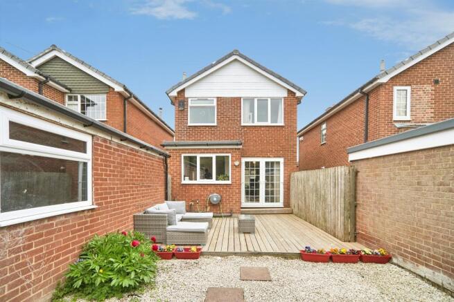 3 bed Detached for sale Image 8