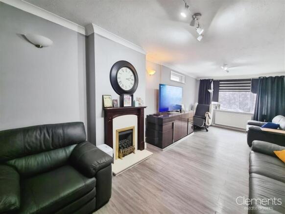 user_edited_photo-490474b8_user-edited-fb806336-6e