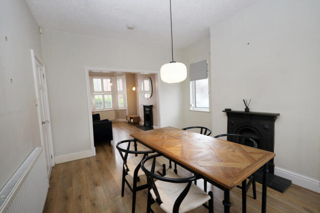 open plan through room.JPG