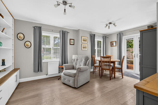 flat1chestnutcourtsmall14