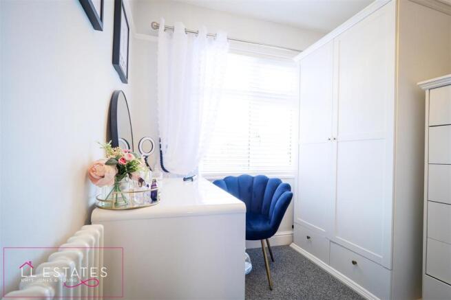 BEDROOM 3.jpg