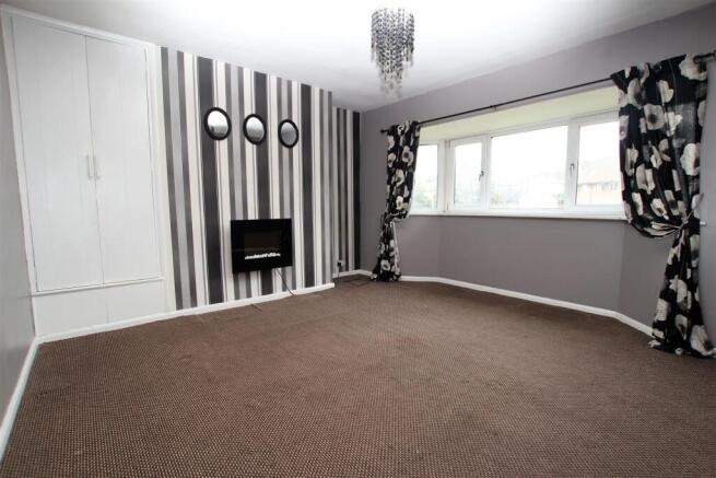 leedsrd133 lounge3.jpg