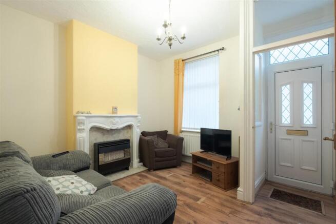 8 Newport Street (3 of 11).jpg