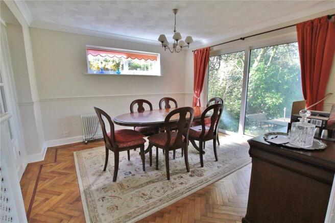 Pennant Crescent, Lakeside, Cardiff, CF23 photo 4