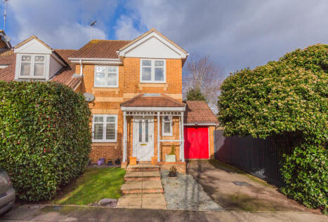 Home Close, Irthlingborough