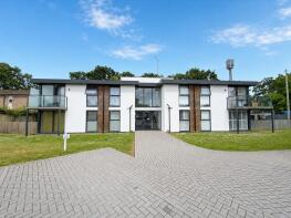 Flat 2, 122, Stow Crescent, Fareham PO15 6FG