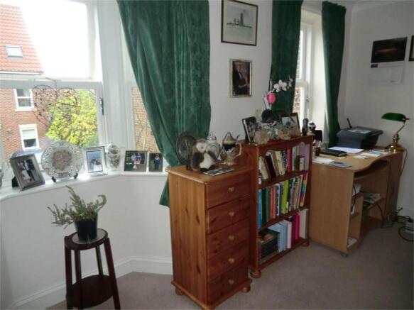 Photo 12