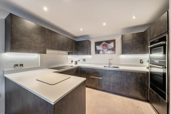 1409663-8-6984bd2...