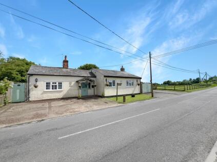 Belchamp Road, Little Yeldham, Halstead, CO9