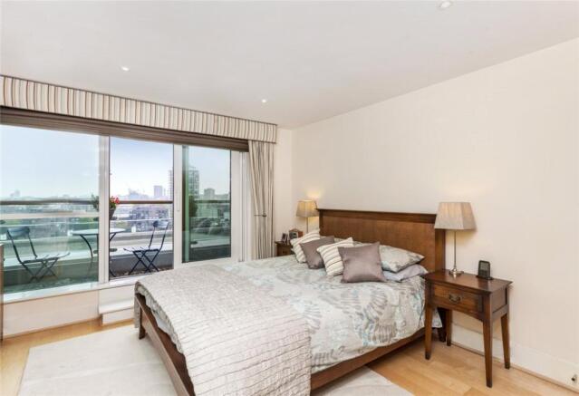 3 Bed Flat London