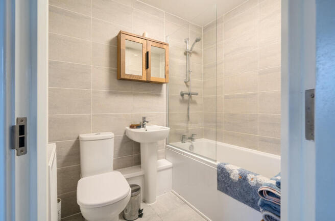 2 bed House for sale Image 10