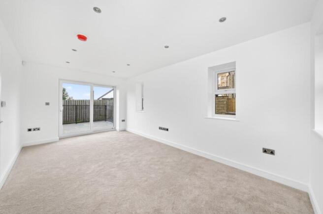 3 bed Detached for sale Image 8