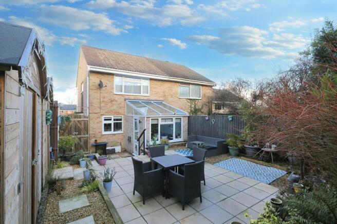 Photo 12