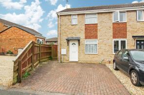 13, Kilsyth Close, Freshbrook, Swindon SN5 8PJ