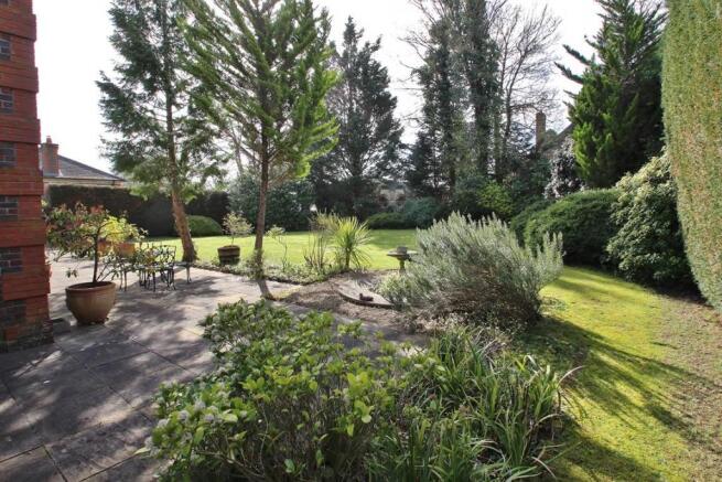 Rear Garden 2.JPG