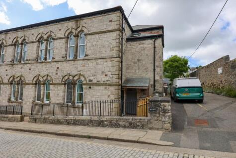 Trevarthian Road, St Austell, PL25