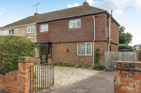 Beechwood Avenue, Woodley, Reading