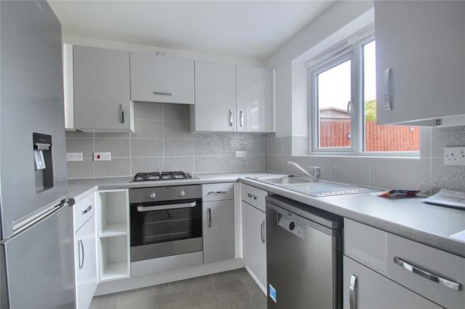 3 bed Semi-Detached for sale Image 5