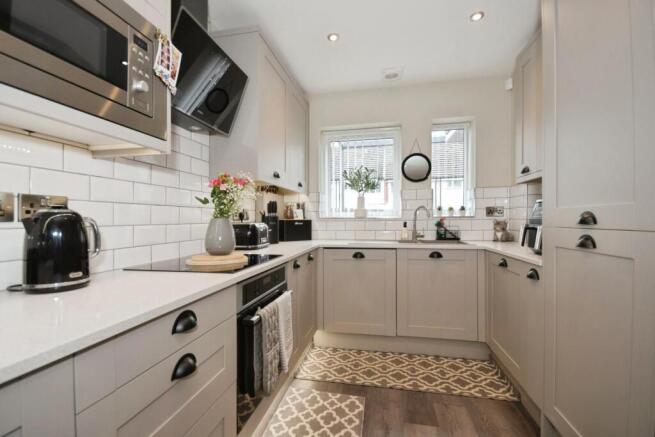 KITCHEN 03.jpg