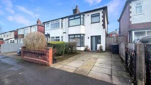 11, Broxton Avenue, Bolton BL3 3TG