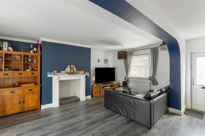 111848_Newholme-Upper-Bath-Street-5.jpg