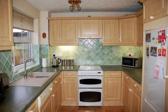 KITCHEN/DINER