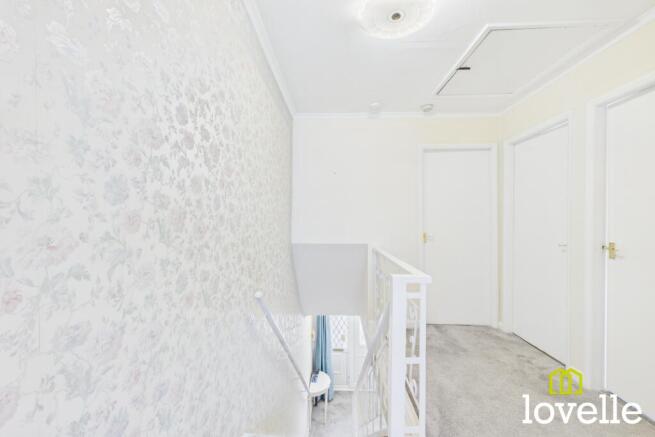 3 bed Terraced for sale Image 11