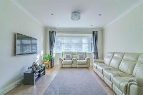7, Wildcroft Gardens, Edgware HA8 6TJ