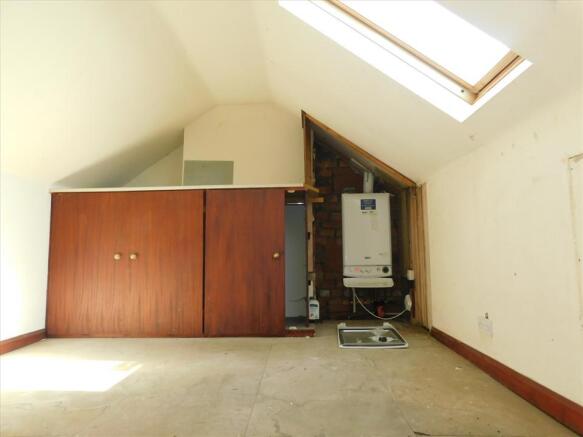 LOFT SPACE
