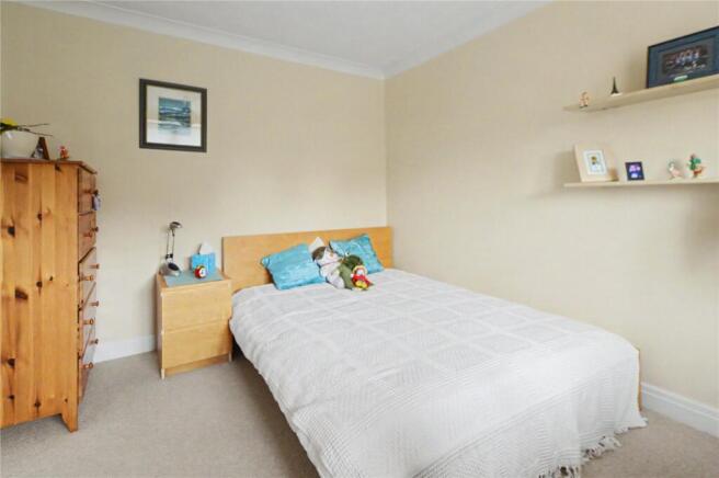 4 bed Detached for sale Image 11