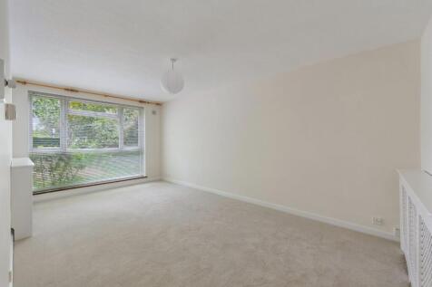 Brackley Road, Beckenham, BR3