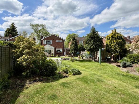 GARDEN TO HOUSE