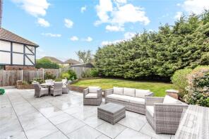 14, Campbell Close, Romford RM1 4SA