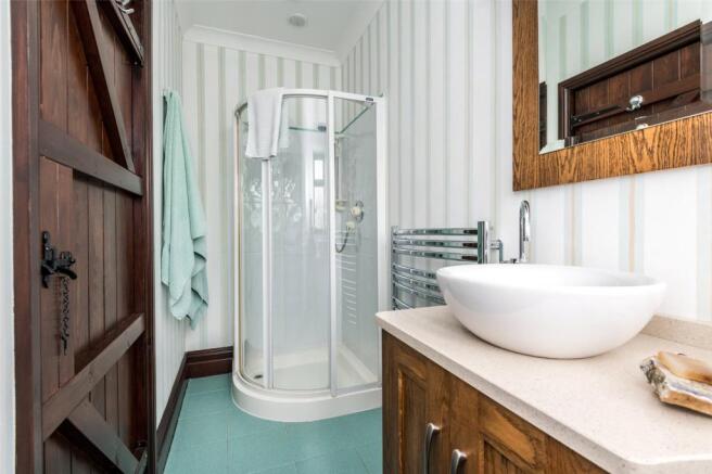 Ensuite